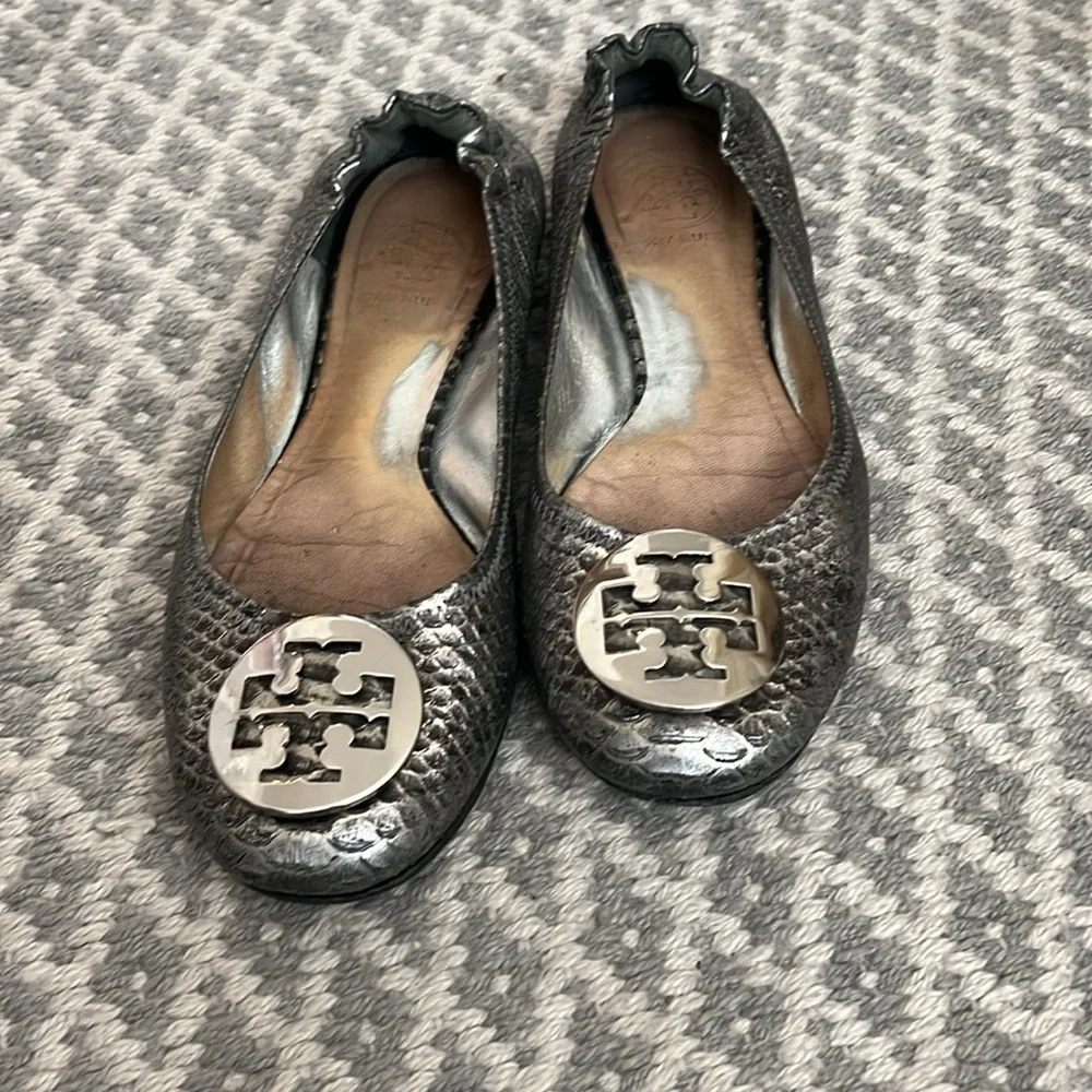 Tory Burch Reva Silver Ballet Flats Reptile Print